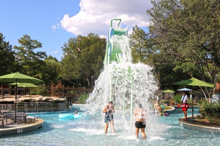 Hotels with Water Slides for Children in Dallas, TX