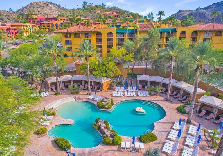 Hotels with Water Parks in Phoenix