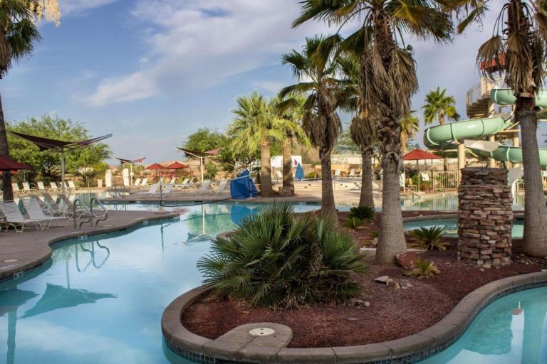 Hotels and Resorts for Families with Children in Arizona