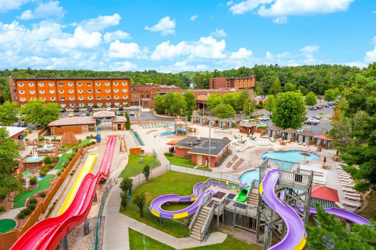 Water Parks in Wisconsin Dells