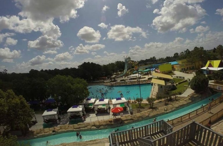 Water Parks for Families in Texas