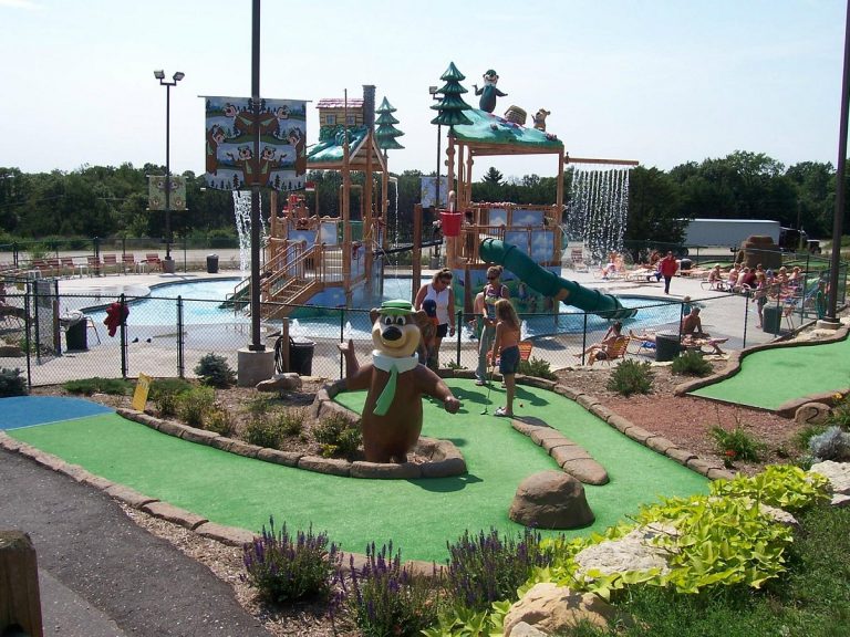 Water Parks for a Family Vacation in Wisconsin Dells