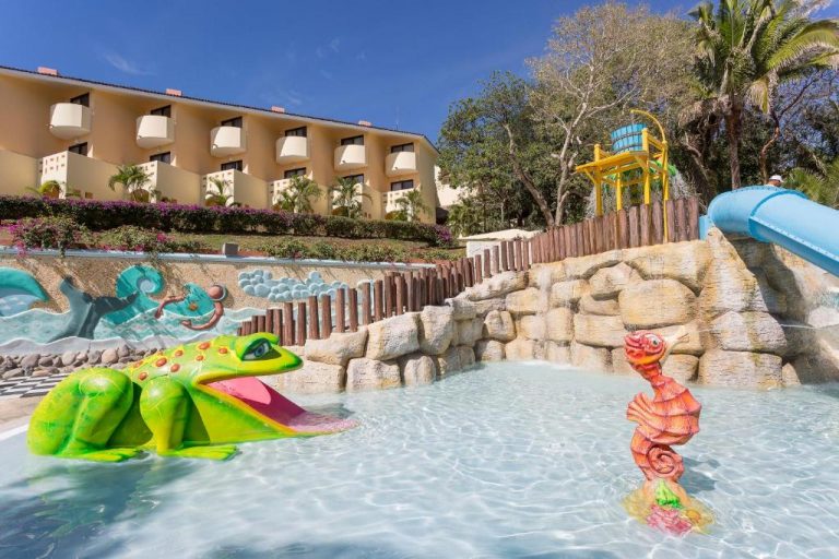 Family Resorts with Water Slides for Kids in Mexico