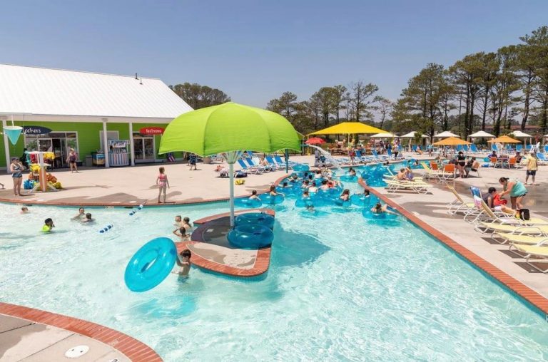 Family Parks with Water Slides in Virginia