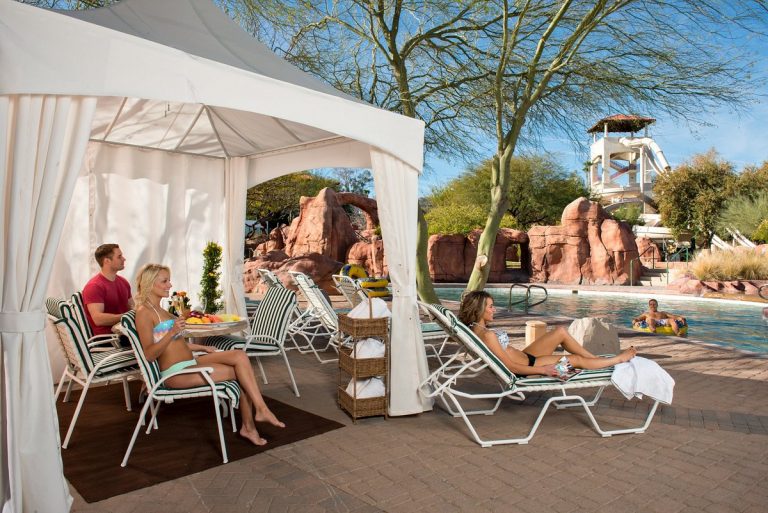 Family Waterparks with Slides for Kids in Arizona
