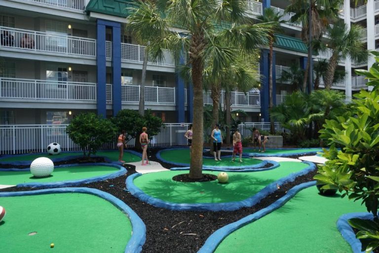 Water Park Hotels near Tampa