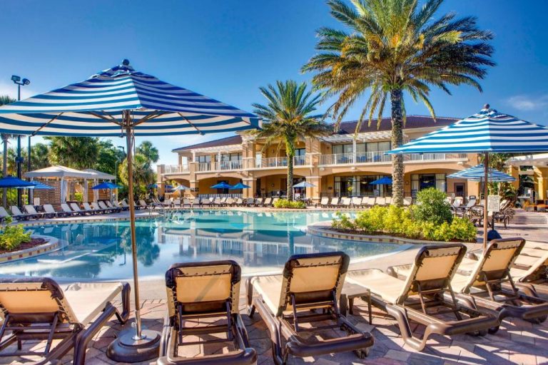Hotels and Resorts with Lazy River in Orlando 3