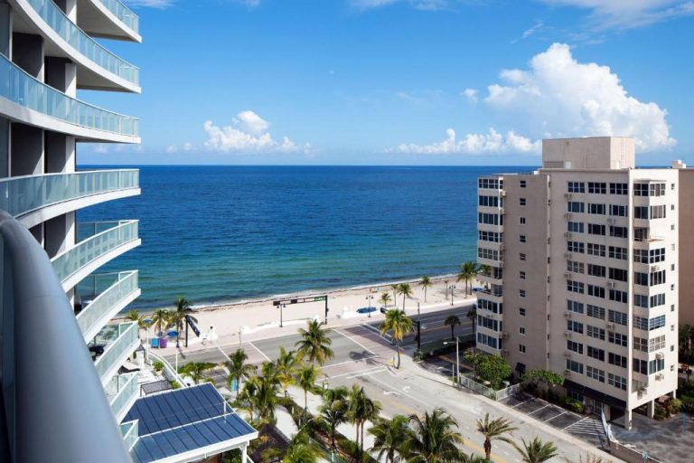 Beachfront hotels in fort Lauderdale
