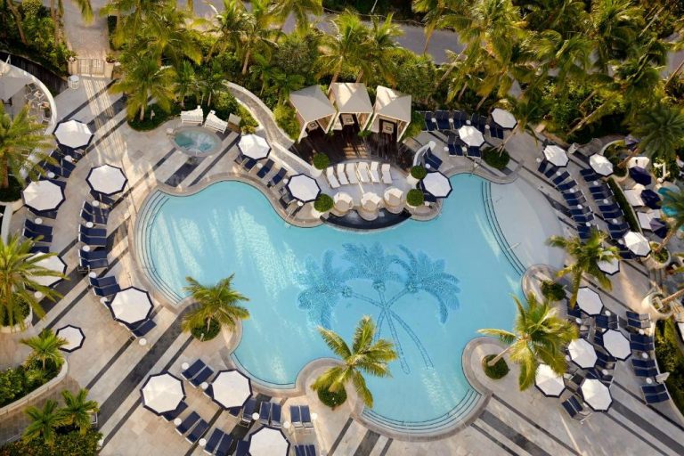 Loews Miami Beach Hotel 1